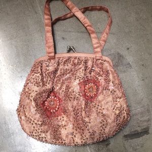 SOLD 🛍SALE $3/25 Vintage inspired sequels bag